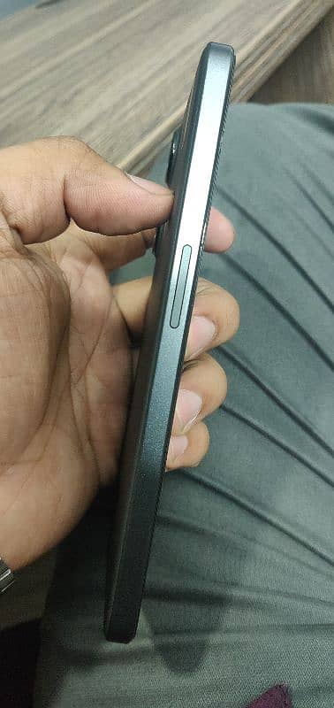 One Plus Ace 2v 16gb ram PTA Approved 2