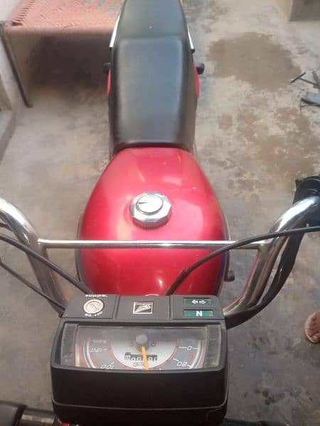 United 100 Cc 2022 Model 10