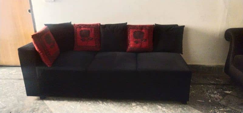 6 seater L shape sofa with 11 cushions 2