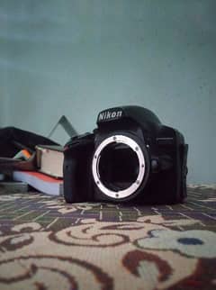 DSLR Nikon D3200 body