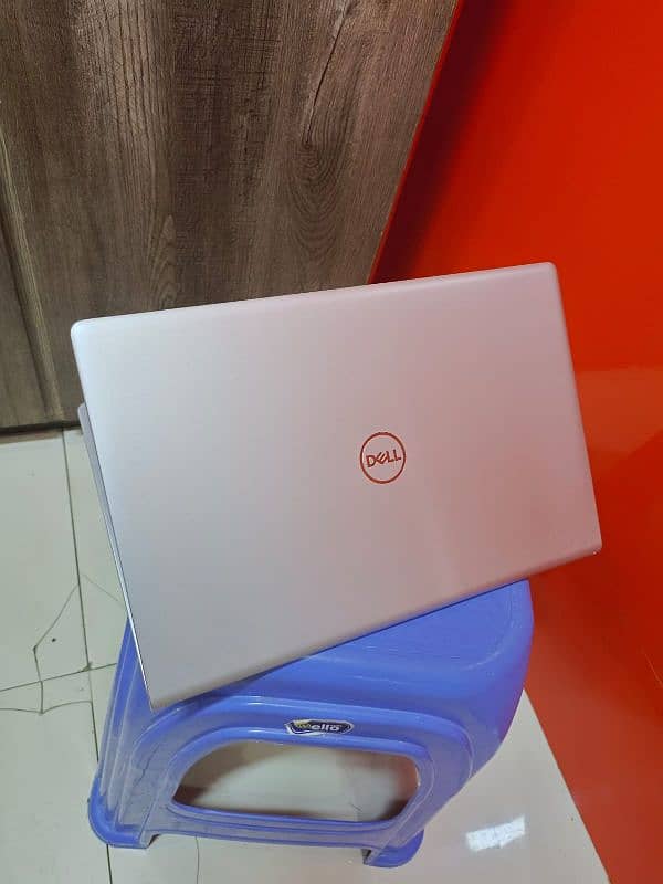 Dell 11th Generation C-i3 8GB RAM 256GB NVMe+1TB HHD Light Slim LapTop 6