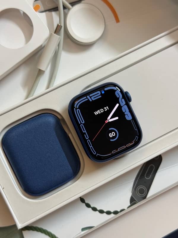 Apple watch series 7 45mm ocean blue 1