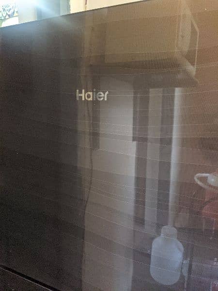 Hair glass door Fridge 10/10 medium size 1