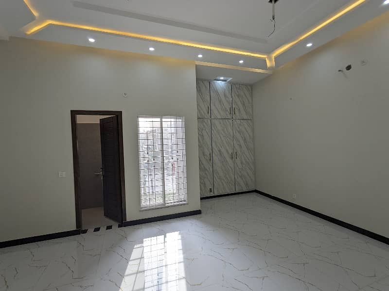 3.5 Marla Brand New Luxery Leatest Vip Modern Stylish Double Storey Double Unit House Available For Sale In Johertown Phase 2 Lahore By Fast Property Services With Original Pics 15