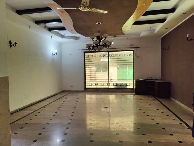 1 Kanal Upper Portion Available For Rent In Joher Town Lahore 4