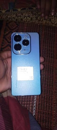 Infinix Hot 40