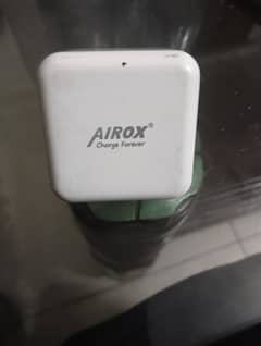 original airox fast charger. 2x cables of type c used at a time.