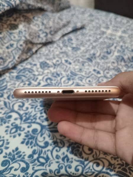 iphone 8 plus pta approved in good condition 5