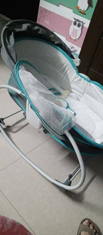 mastela 5in1 bassinet and rocker 6