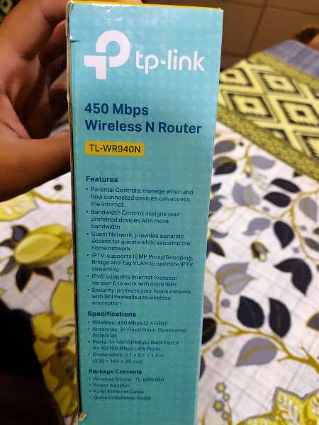 TP-LINK TL-WR940N

450Mbps Wireless N Router 2