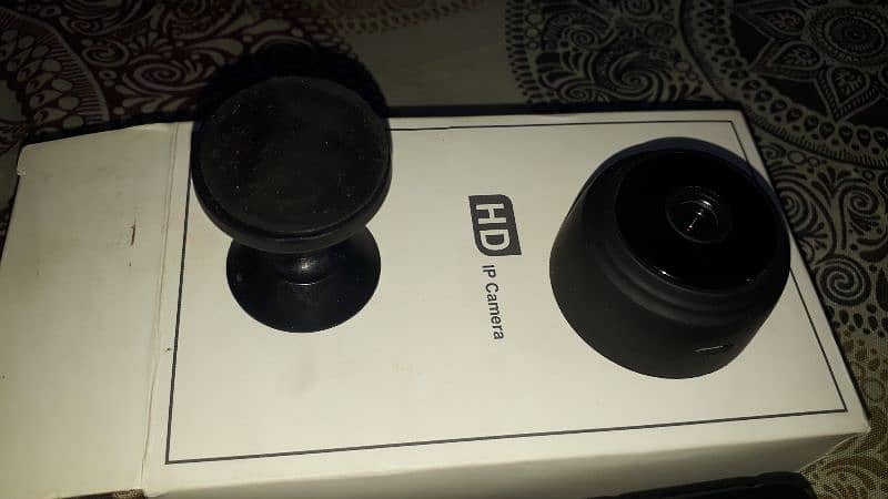 hidden samal wifi camera with magnatic stand 2