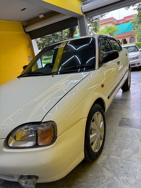 Suzuki Baleno 2004 3