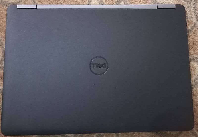 Dell Latitude E7270 1