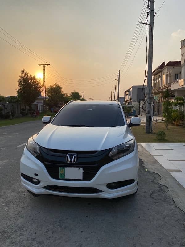 Honda Vezel Z 2016 Model Mint Contion 1