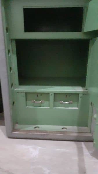 Safe / locker for sale 2