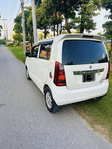 Suzuki Wagon R 2018 3