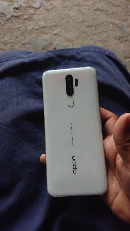 oppo A5 2020 4+1/128 1