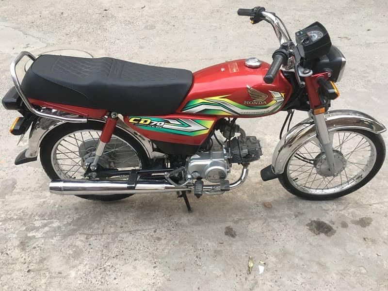 Honda 70cc 2023 Model Lush Condition 3