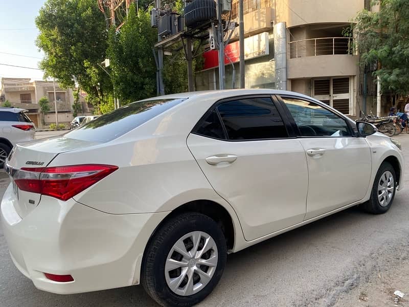 Toyota Corolla XLI 2015 4