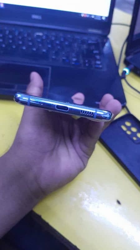 SAMSUNG S20 PLUS. 12/128GB 2