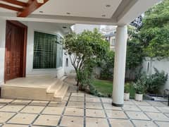 20 Marla Used House For Sale At Beautiful Location Of PCSIR Ph -2 In Lahore