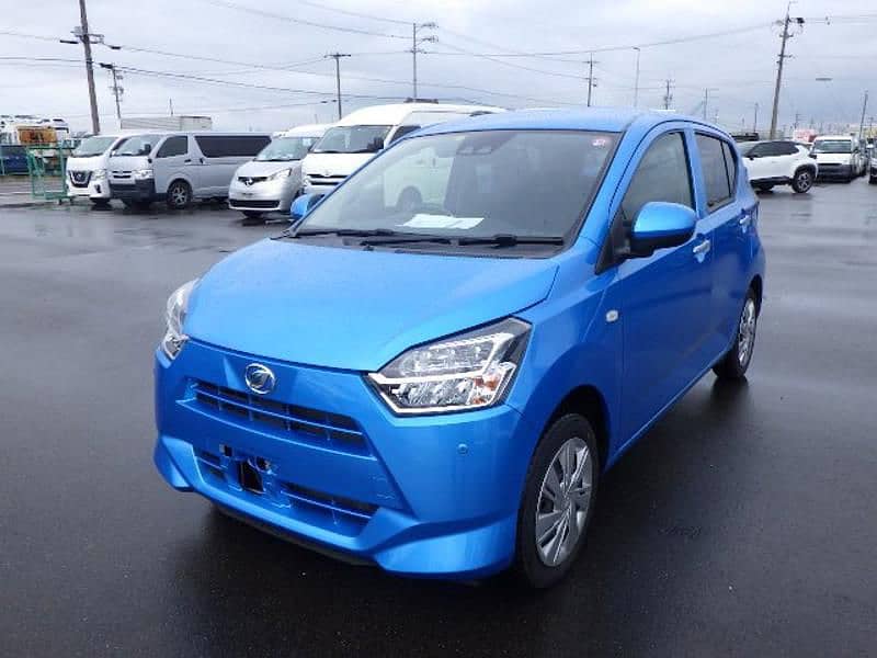 Daihatsu Mira 2021 1