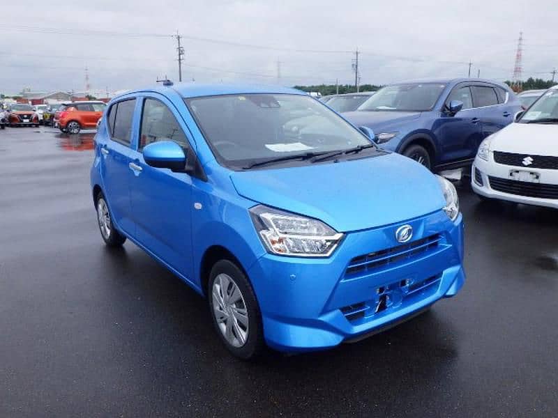 Daihatsu Mira 2021 3