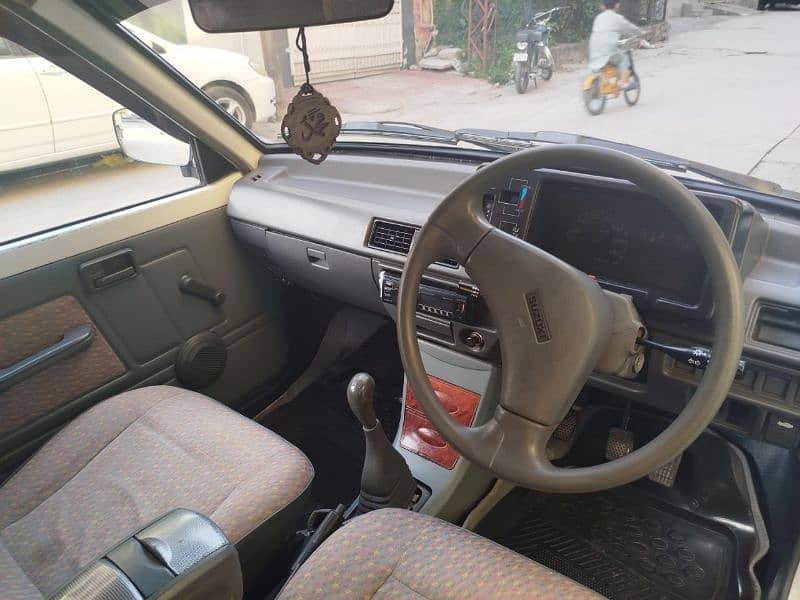 Suzuki Mehran VXR 2014 8