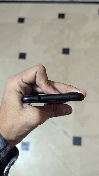 Google pixel 4a 6/128Gb 3