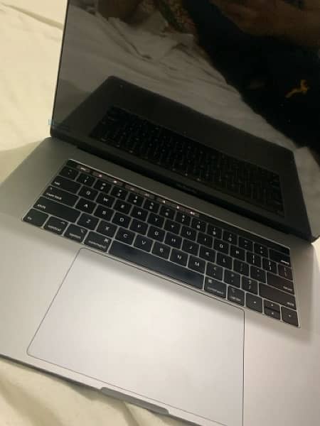 MacBook Pro 2018 2