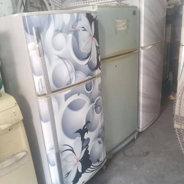 dawlance fridge big size rawalpindi 3