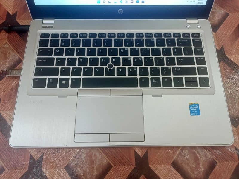 HP EliteBook i7 4th Generation, 8GB Ram 128GB SSD 9