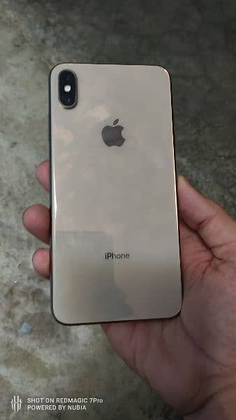 iphone xs max good condition 7