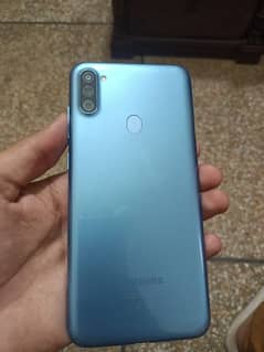 Samsung A11   10/10