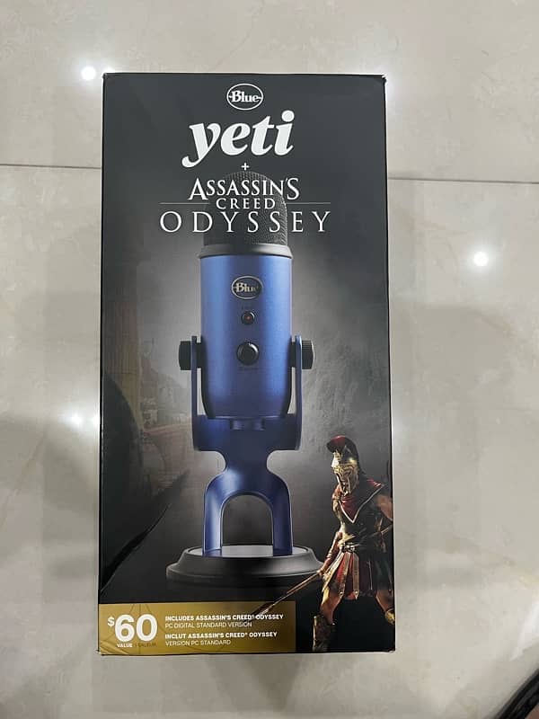 blue yeti microphone with box 0