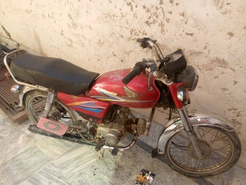 Honda 70 CD 2010 model ad pora pahr k rapta kry 0