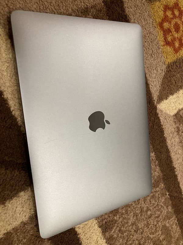 MacBook Pro 2018 4