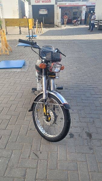 HONDA 125 2011 MODEL FULL GENUINE ENGINE ONE HAND DRIVEN 2