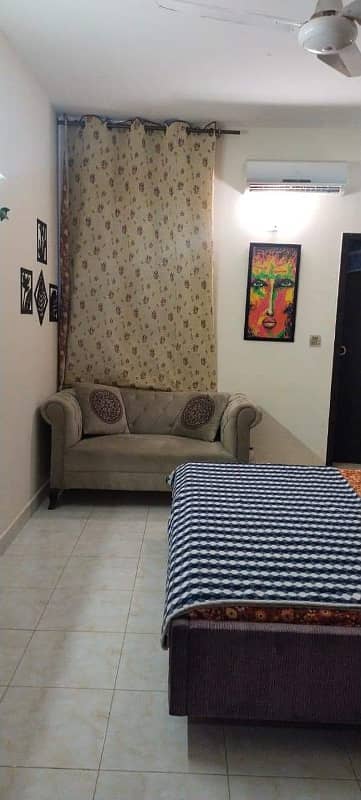 Studio full furnished flat Short time coupell allow Safe& scour 100% 3