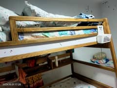 bunk bed