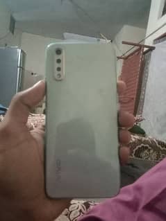 vivo s1