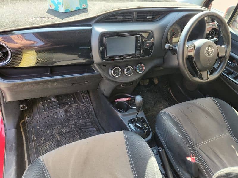 Toyota Vitz 2018 14