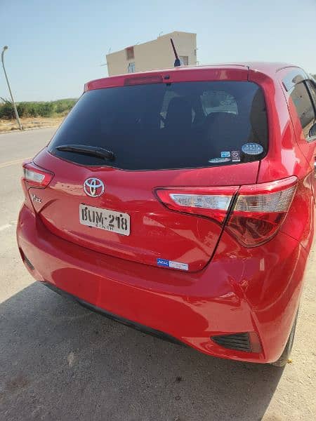 Toyota Vitz 2018 17