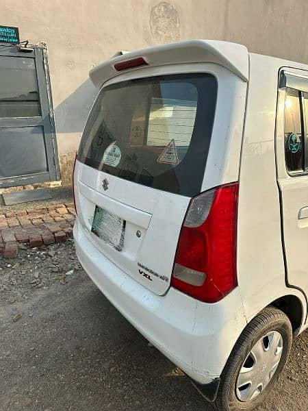 Suzuki Wagon R 2017 5