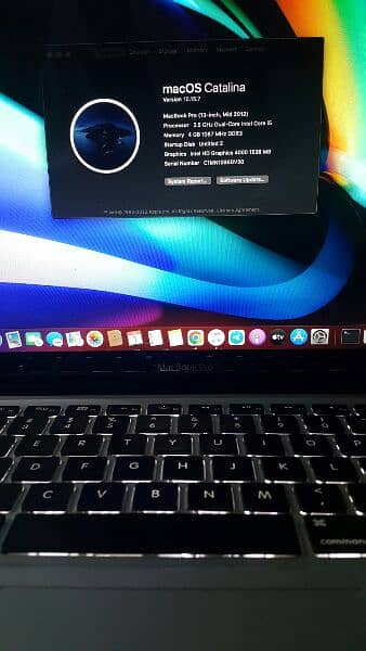 Macbook pro 2012. core i5.4GB Ram. 128GB Samsung latest SSD 2