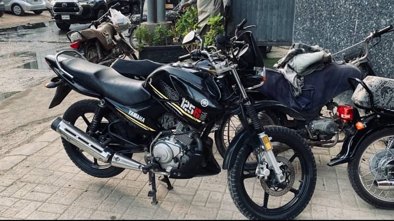 Yamaha YBR 125G (Black) 2022 Model 0