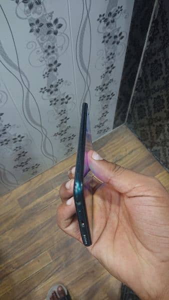 VIVO Y 1S. URGENT SALE 4