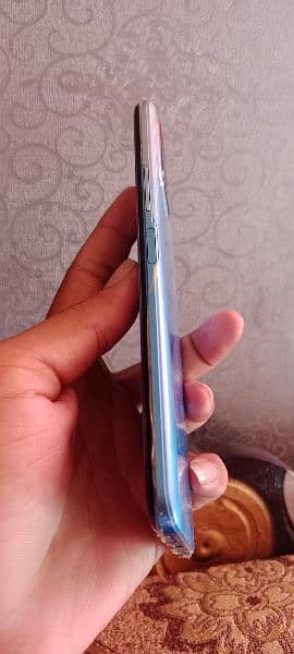 Vivo y15 new condition no repair box charger 6