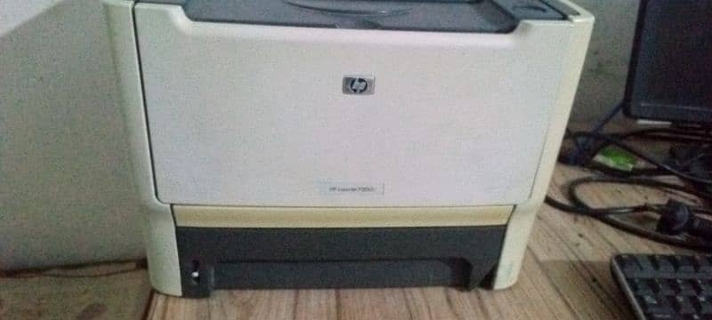 used CPU Lenovo company and LED and hp laser  2015prinyet 2