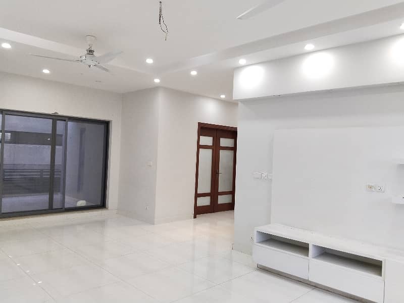 Brand New Luxurious Upper Portion Available FOR RENT In DHA 2 Islamabad. 5